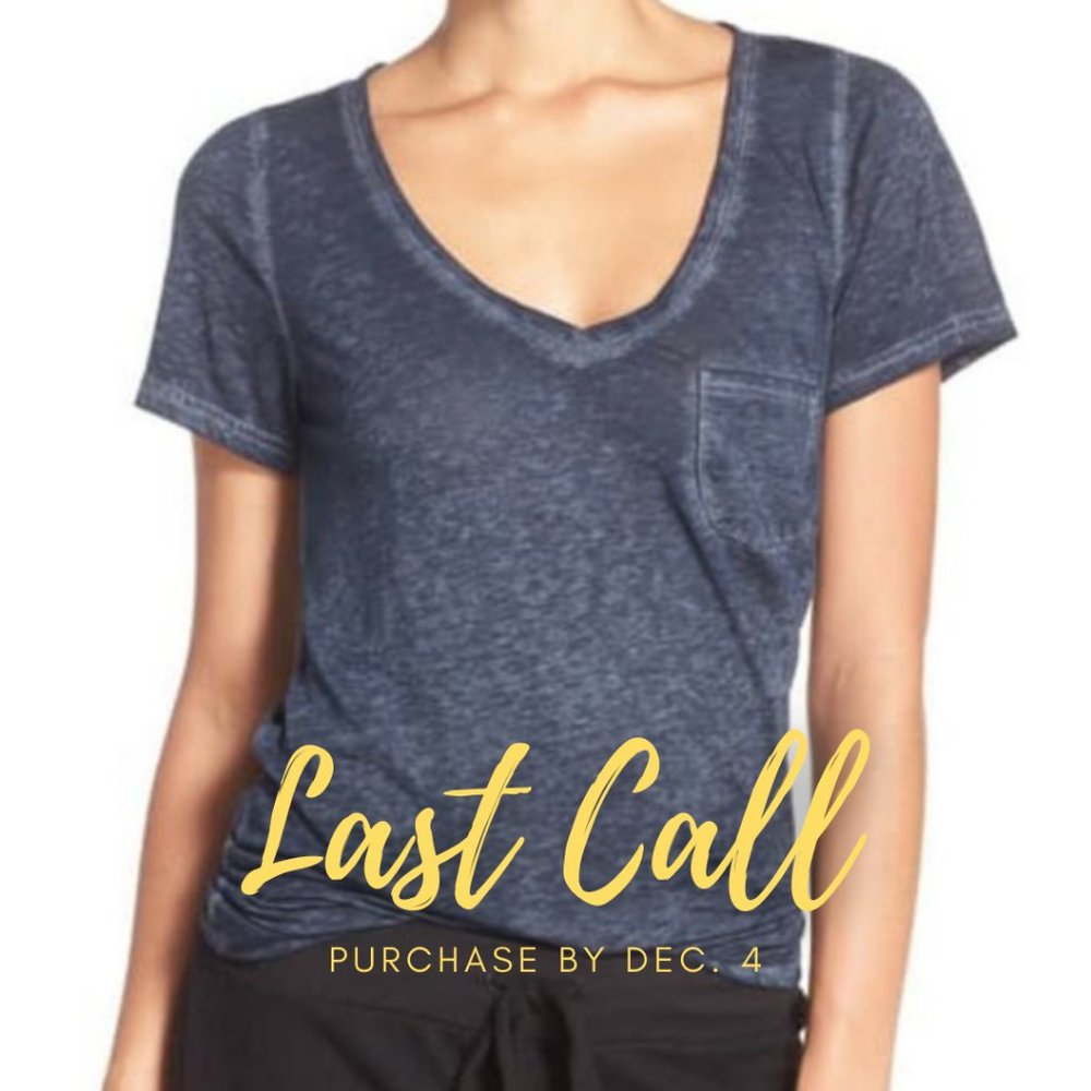 Make + Model Gotta Have It V-Neck Tshirt - Navy